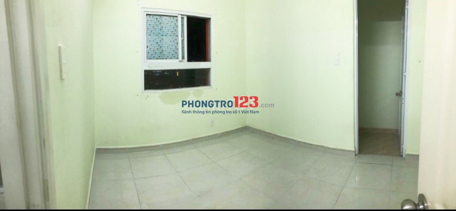 Chính chủ cho thuê căn hộ 70m2 2pn tại Hồ Thành Biên P4 Q8 giá 7tr/th