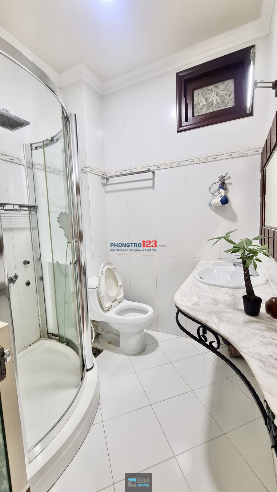Căn hộ Q1 ngay Vòng xoay Ngã 6 Phù Đổng, có thang máy, máy giặt riêng