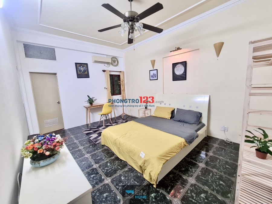 Căn hộ Q1 ngay Vòng xoay Ngã 6 Phù Đổng, có thang máy, máy giặt riêng