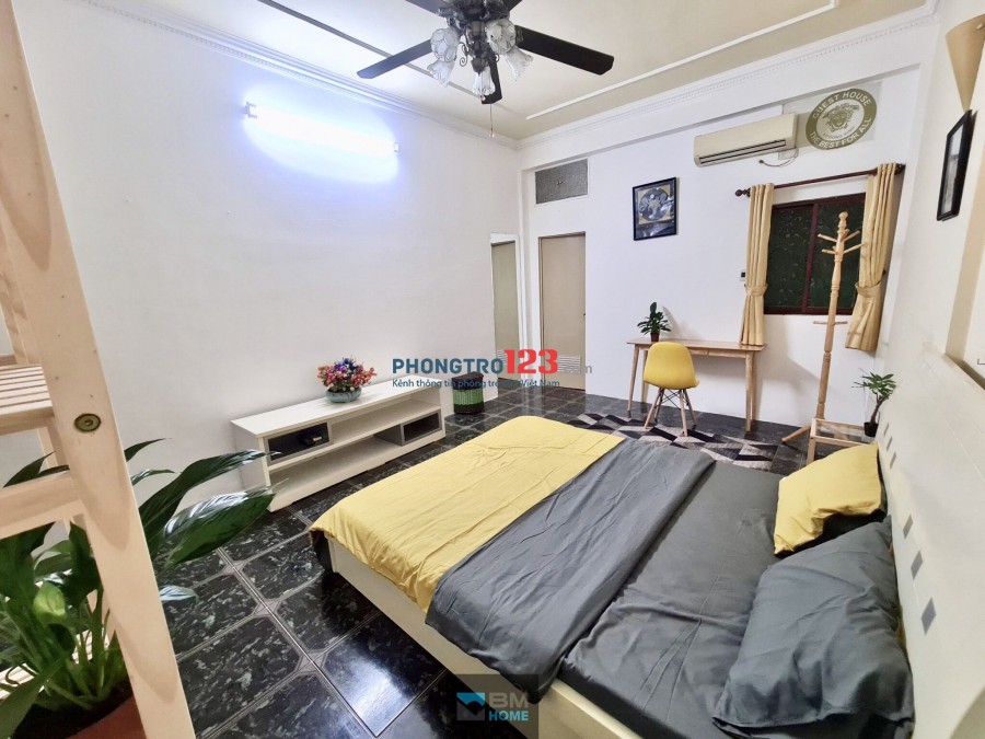 Căn hộ Q1 ngay Vòng xoay Ngã 6 Phù Đổng, có thang máy, máy giặt riêng