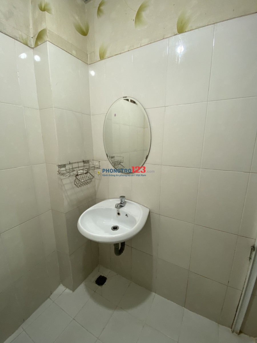 Cho thuê phòng trọ khép kin đường Trần Xuân Soạn 20m2