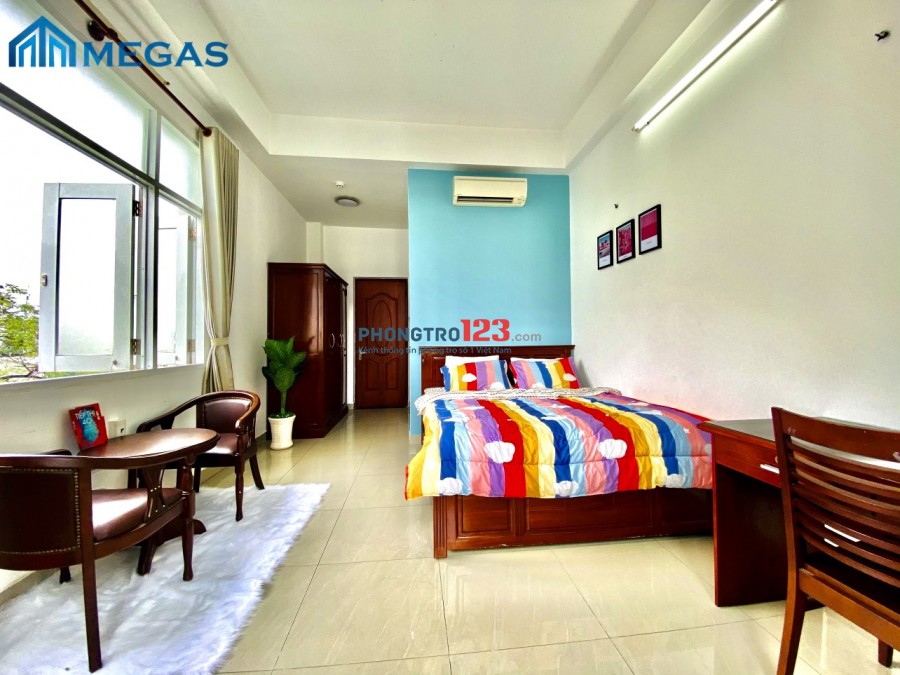Phòng Trọ Gò Vấp Ban Công Full nội thất - Mới 100% nội thất gỗ sạch sẽ giá tốt Ngay gần Sân Bay Tân Sơn Nhất