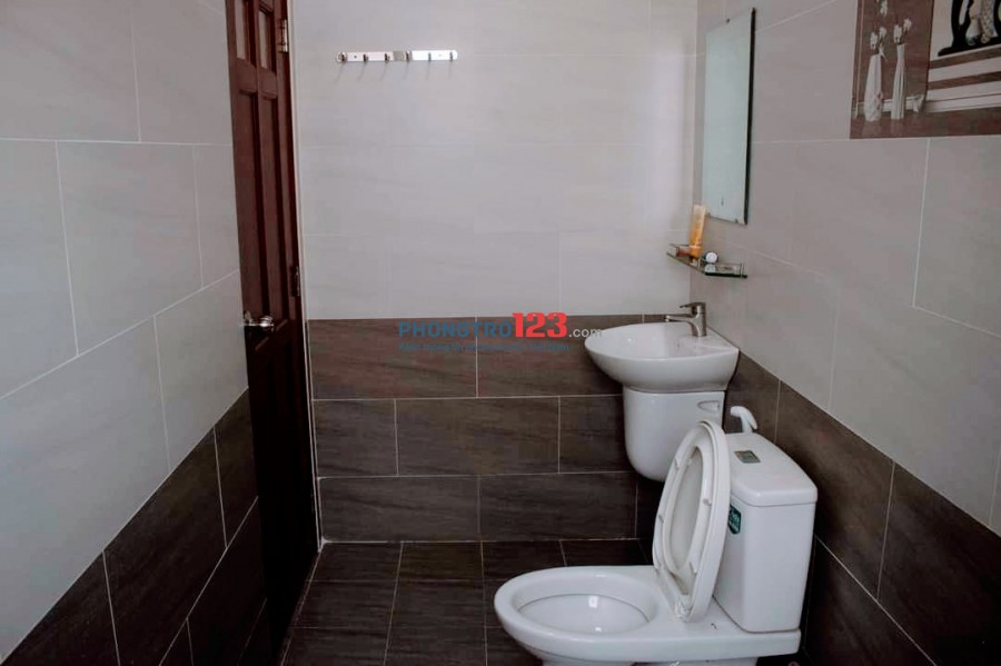 Phòng Ở Ghép Khu CNC, Đại Học FPT - GYM, Hồ Bơi Miễn Phí (Giảm 50% Tháng Đầu)