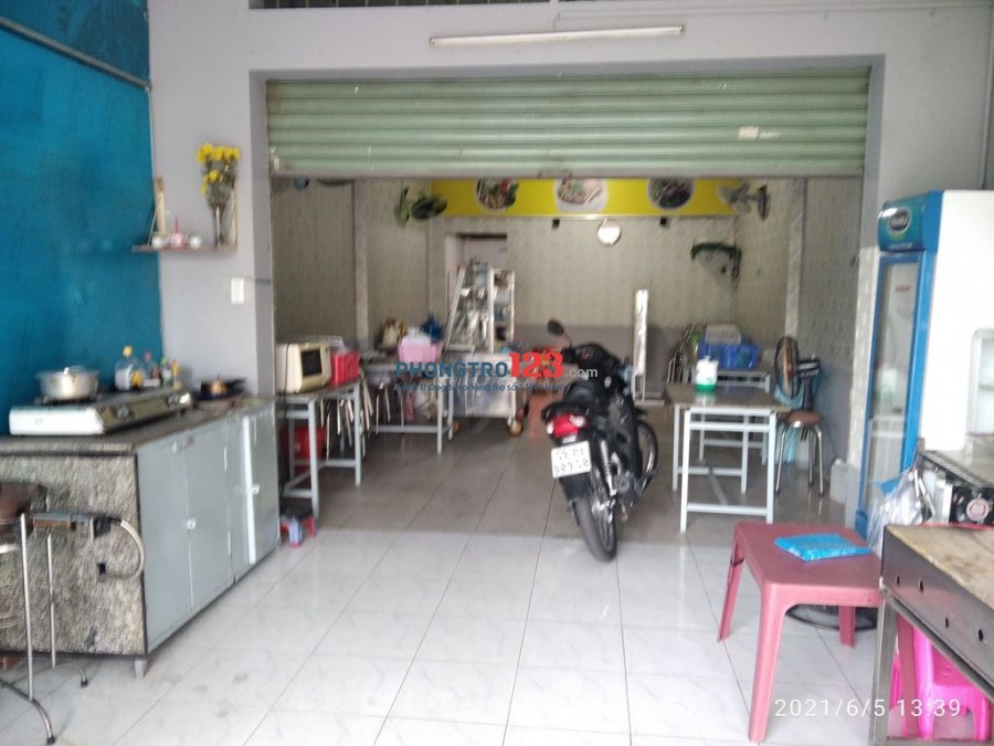 Chính chủ sang MB quán ăn Mặt tiền 27 Hoàng Bật Đạt P15 Q Tân Bình