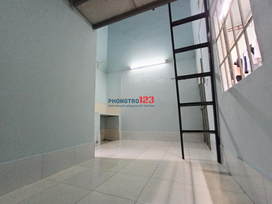 Phòng mới xây 24m2 sạch sẽ, gác cao, nhà tắm rộng