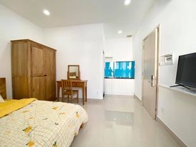 Cho thuê căn hộ dịch vụ mới 100% tại 166/50 Thích Quảng Đức, Phường 4, Quận Phú Nhuận