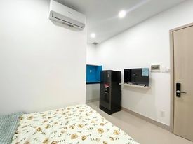 Cho thuê căn hộ dịch vụ mới 100% tại 166/50 Thích Quảng Đức, Phường 4, Quận Phú Nhuận