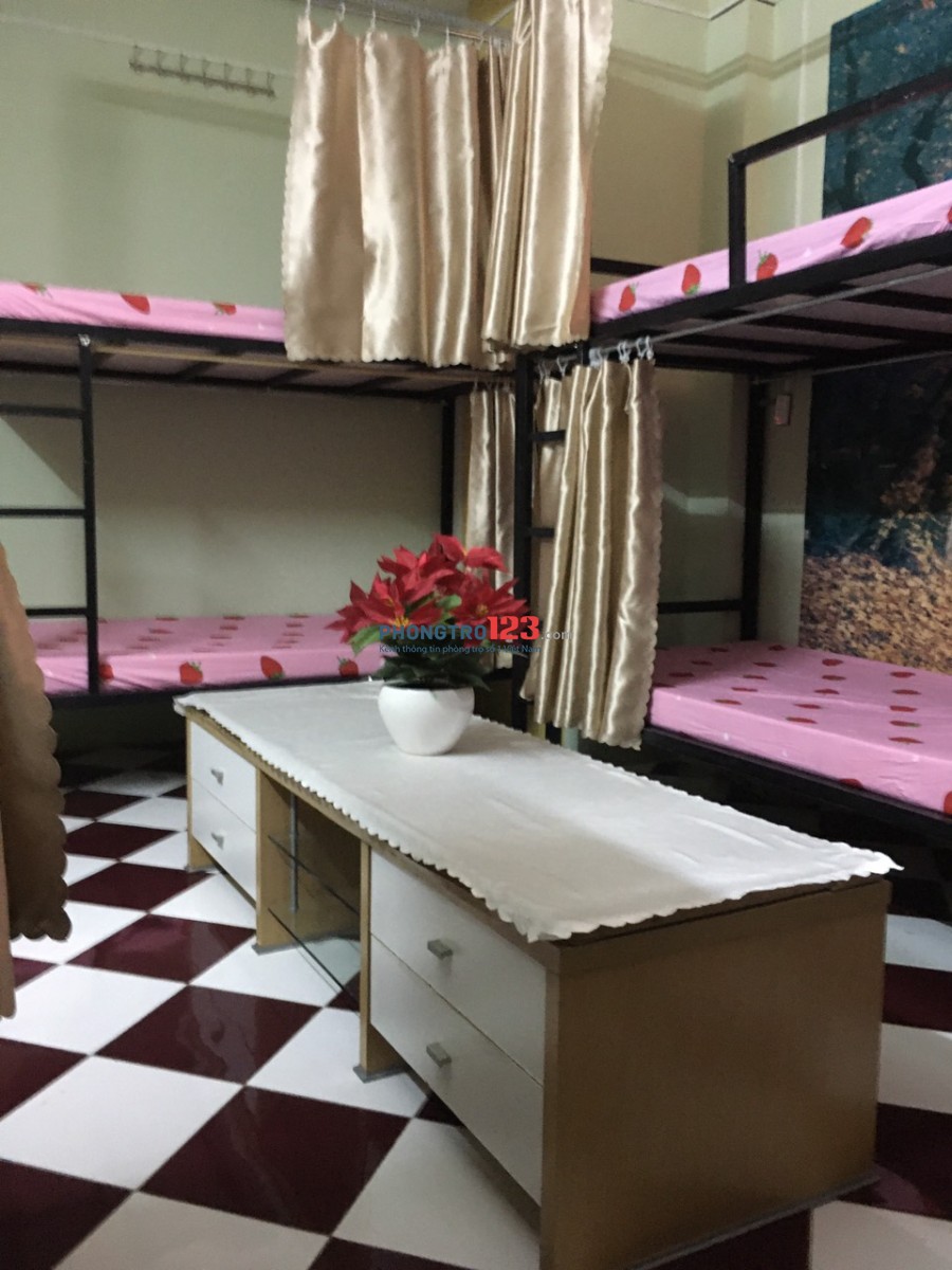 Ký túc xá giường hai tầng cao cấp giá 1tr2/tháng tại 441/65a Điện Biên Phủ, Phường 25, Quận Bình Thạnh