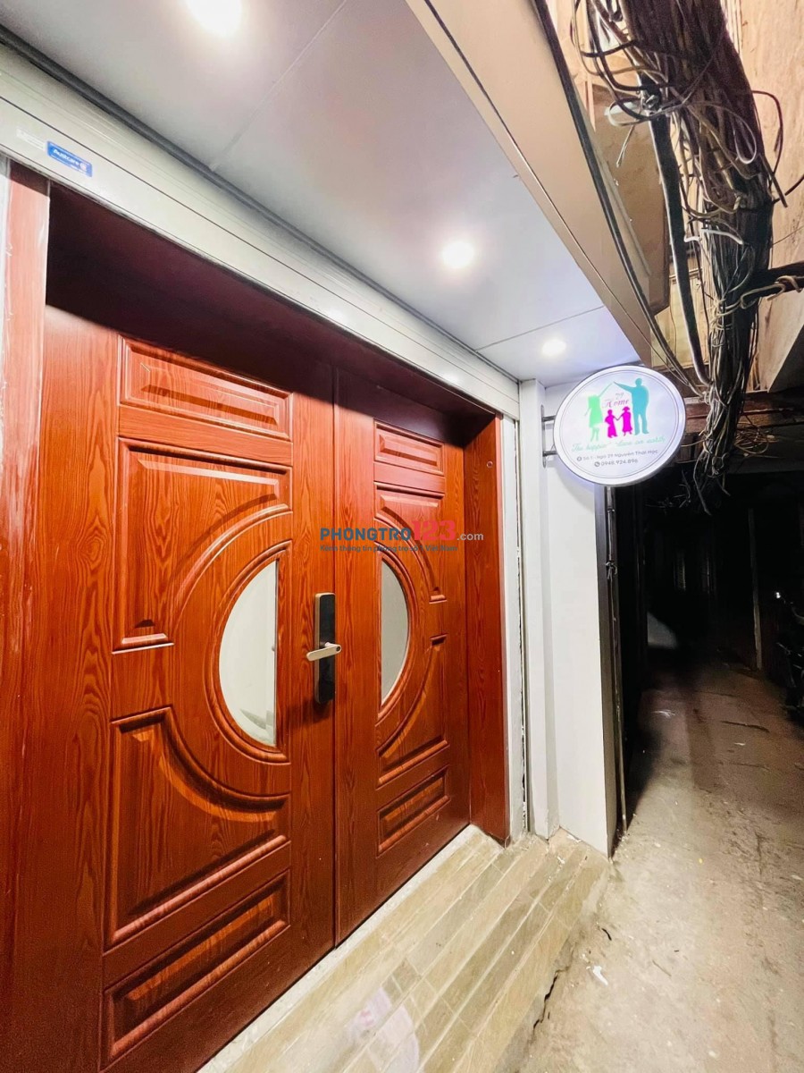 My home chung cư mini mới hoàn thiện ở số 29 Nguyễn Thái Học, Hoàn Kiếm, Hà nội