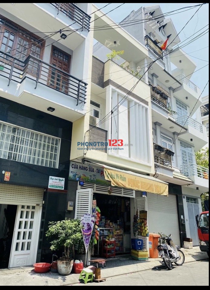 Chính chủ cho thuê nhà NC có nội thất 1 trệt 1 lầu tại đường 11 khu phố 3 P Bình Thuận Q7