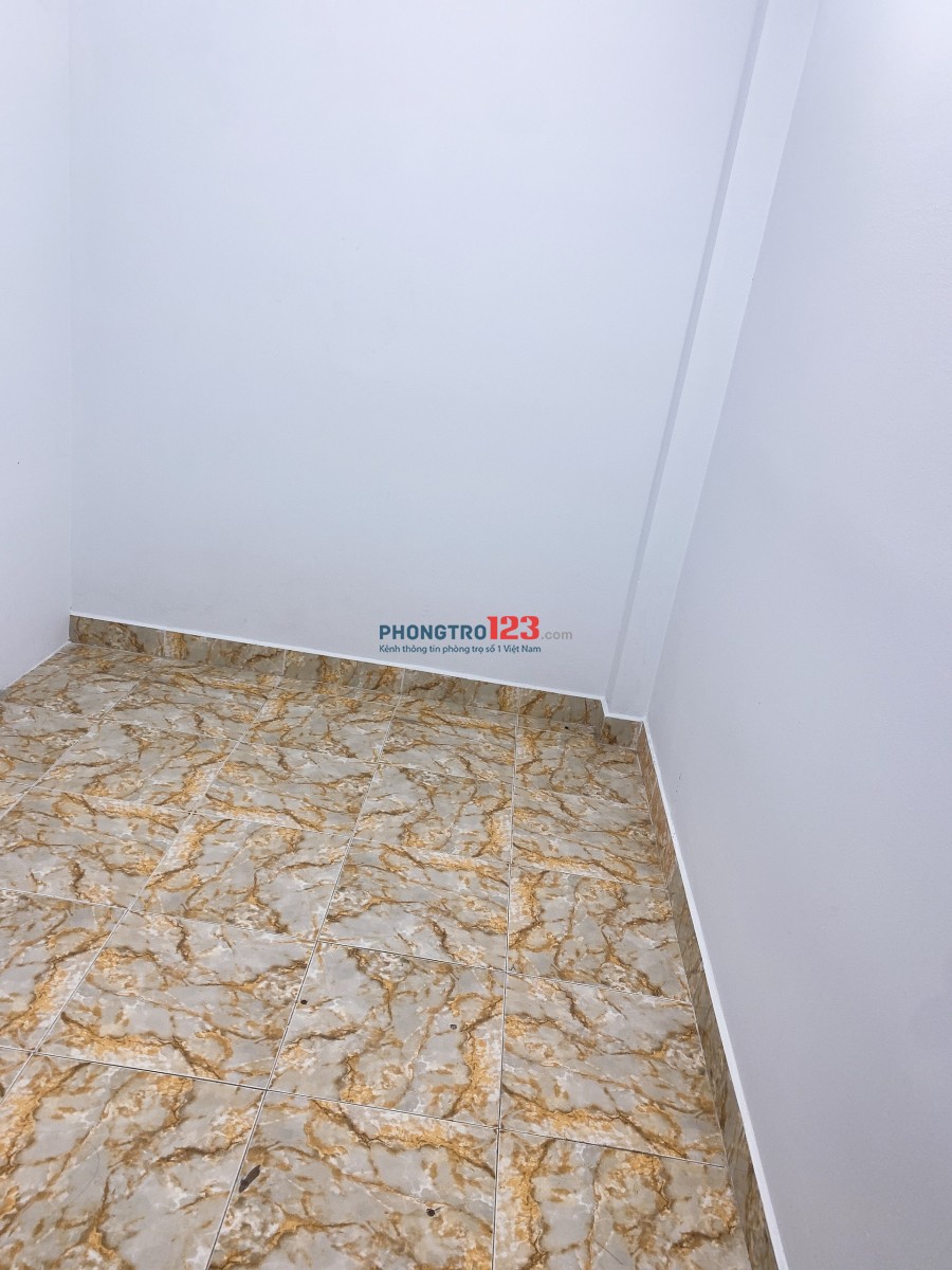 Phòng trọ mới xây giá siêu hạt dẻ chỉ 1tr8 tại trung tâm Phú Nhuận !