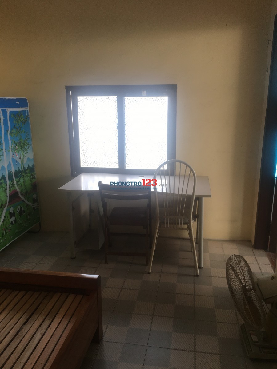 Cần cho thuê phòng trọ khép kín đầy đủ tiện nghi tại Tôn Quang Phiệt, Phường Cổ Nhuế 1, Quận Bắc Từ Liêm