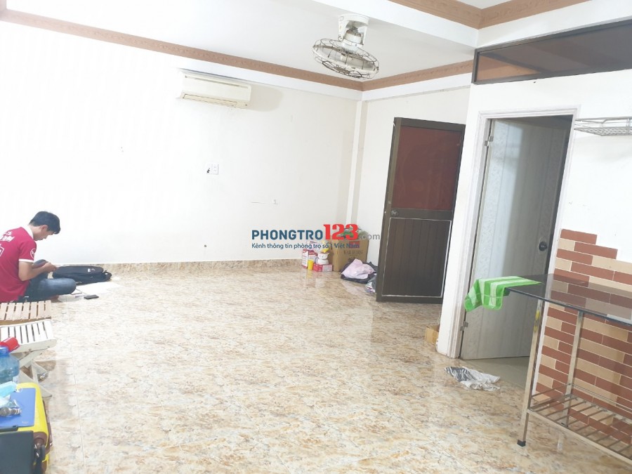 Phòng cho thuê 474 Nguyễn Tri Phương và 3/2 Quận 10.