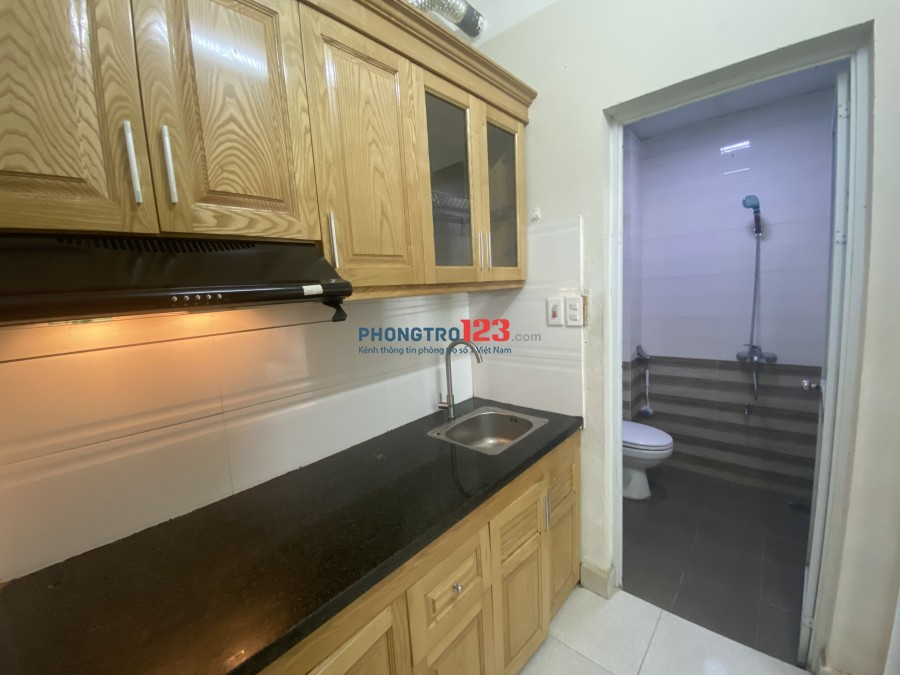 CCMN Nguyễn Ngọc Vũ 1n1k+bếp riêng, đủ đồ, giá ưu đãi mùa dịch