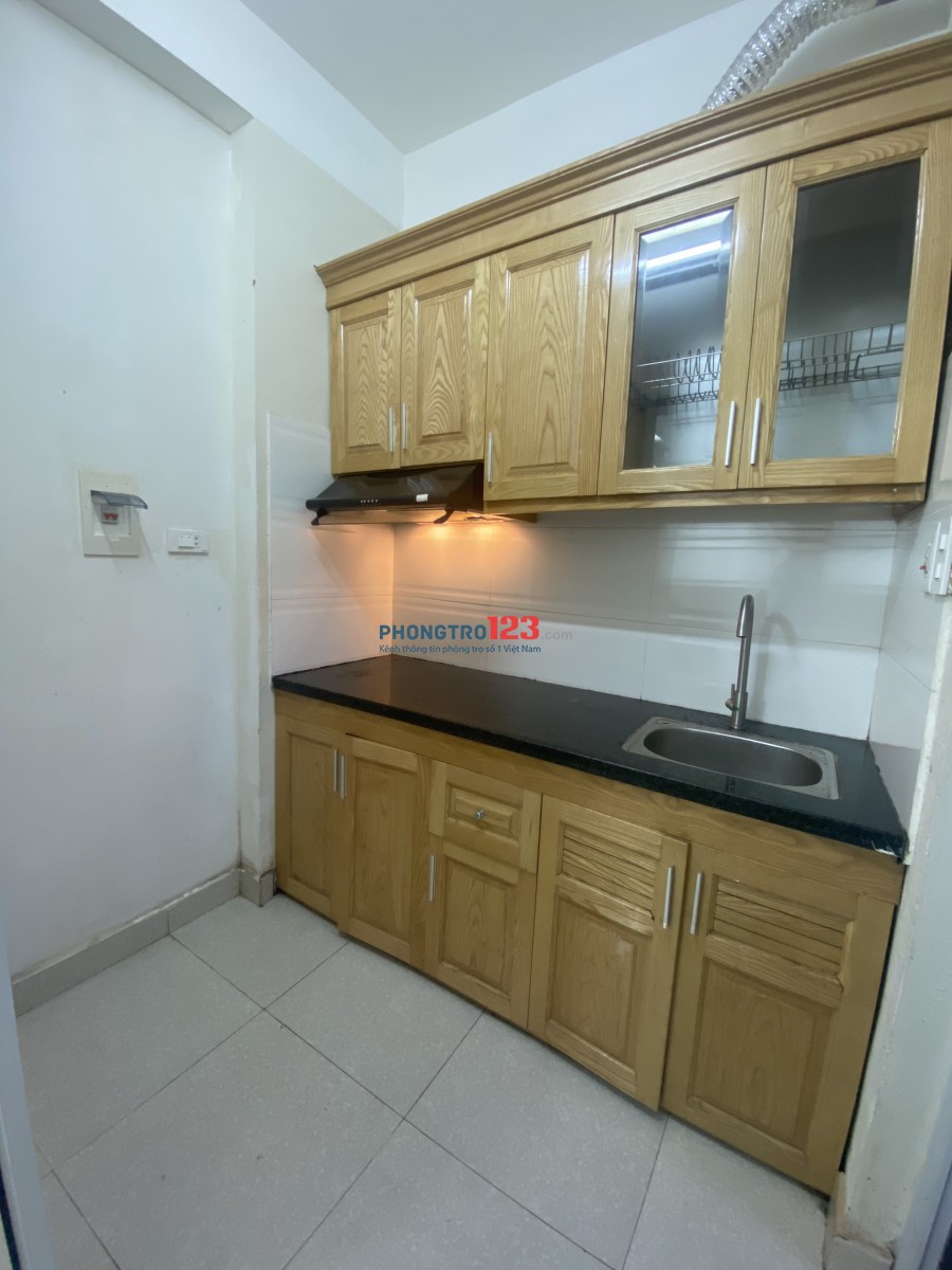 CCMN Nguyễn Ngọc Vũ 1n1k+bếp riêng, đủ đồ, giá ưu đãi mùa dịch
