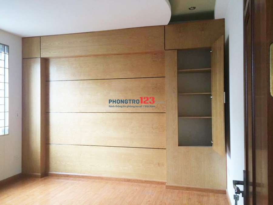 Cho thuê Phòng trọ 25m² Quận Đống Đa có điều hòa, bình nóng lạnh
