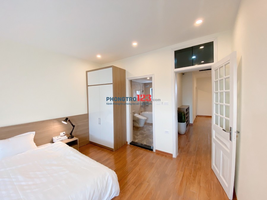 Cho thuê căn hộ CCMN 1 khách-1 ngủ 55m2 tại Ba Đình, gần Hoàn Kiếm, gần Tây Hồ. Nội thất FULL Cao Cấp