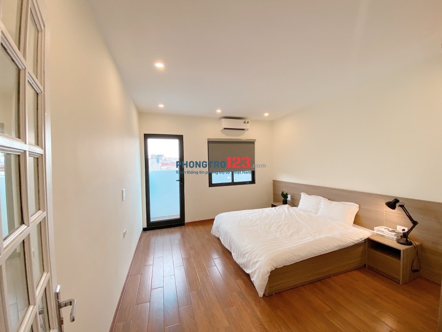 Cho thuê căn hộ CCMN 1 khách-1 ngủ 55m2 tại Ba Đình, gần Hoàn Kiếm, gần Tây Hồ. Nội thất FULL Cao Cấp