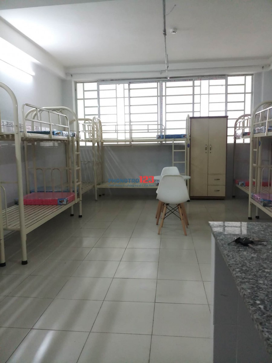 Mình cho thuê giường ở KTX giá chỉ từ 800k