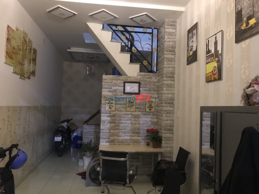 Phòng xinh giá hợp lý tại 2266 Đường Huỳnh Tấn Phát Quận 7