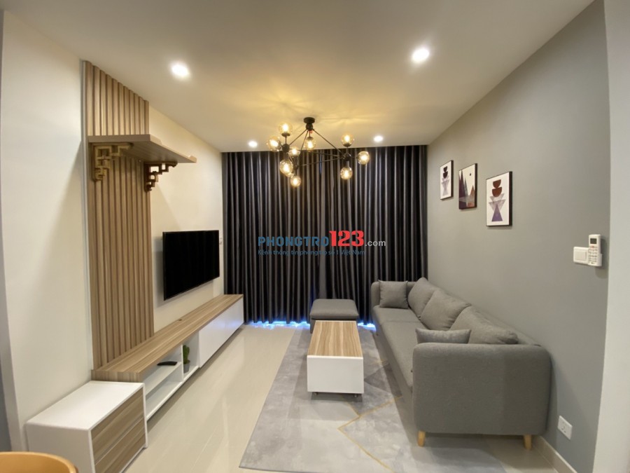 Cho Thuê Căn hộ Chung Cư 2PN+ 2WC ơn vinhome Quận 9 Full Nội Thất Sang Trọng Cao Cấp View Bể Bơi Thoáng mát