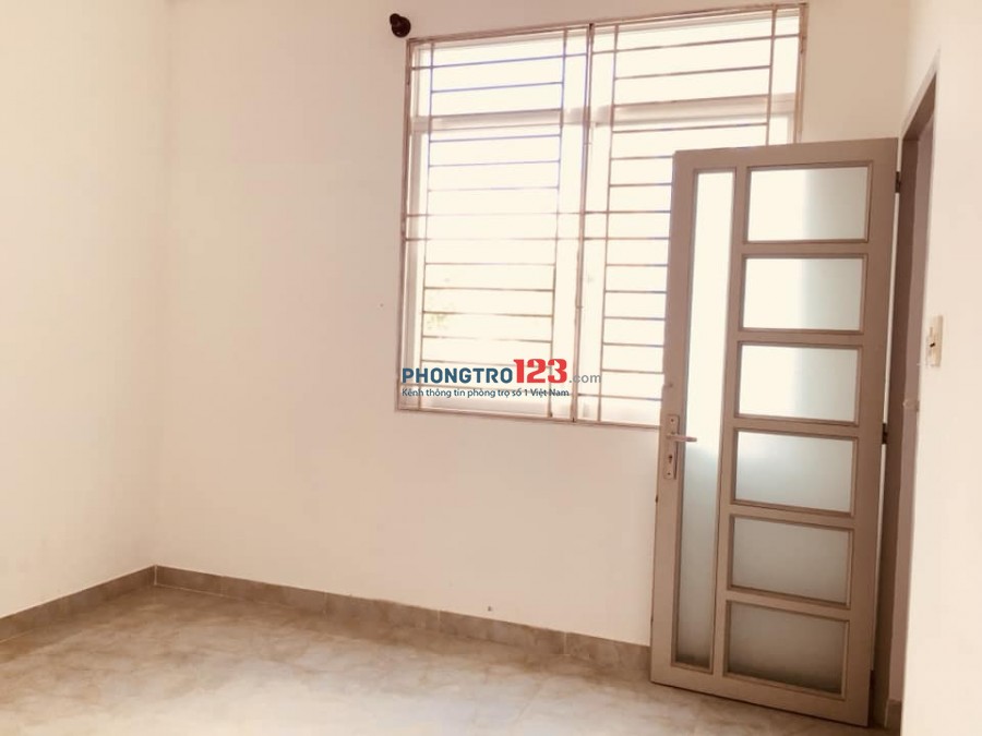 Cho Thuê Nhà Hẻm Xe Hơi Đường Hoàng Dư Khương - Phường 12 Quận 10.