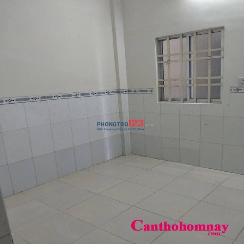 Phòng WC riêng 2.1tr/th, KTX nam 800k/ng máy lạnh, Tân Phú, Lũy Bán Bích