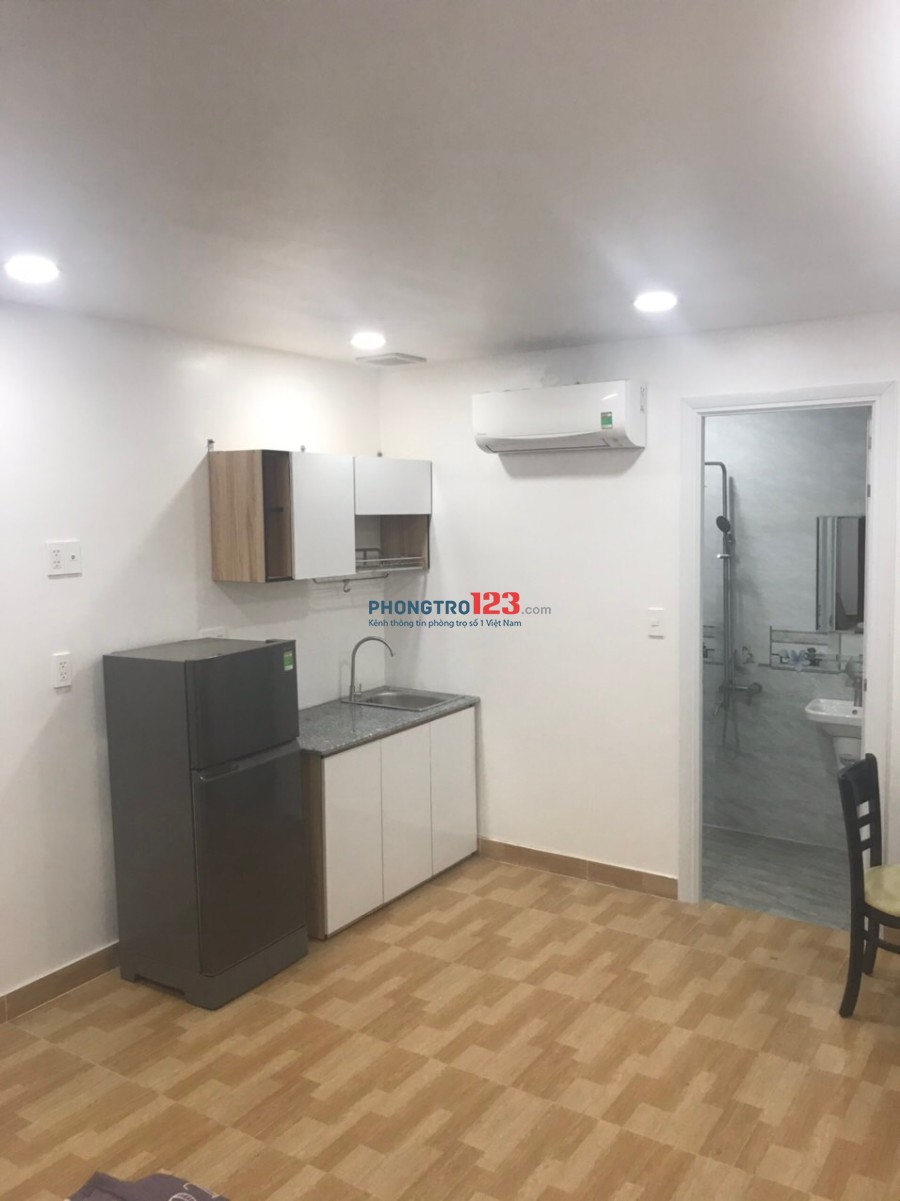 Cho Thuê CHDV 25m2, Đường Nguyễn Trãi, Quận 1, Full nội thất