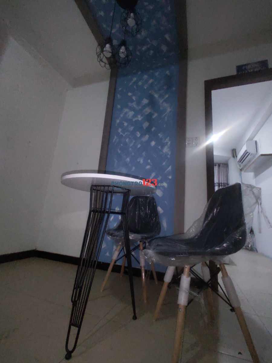 CHDV, nội thất đầy đủ, Ban Công siêu rộng, giá tốt mùa covid tại 188/19, Đường Cao Đạt, Phường 1, Quận 5