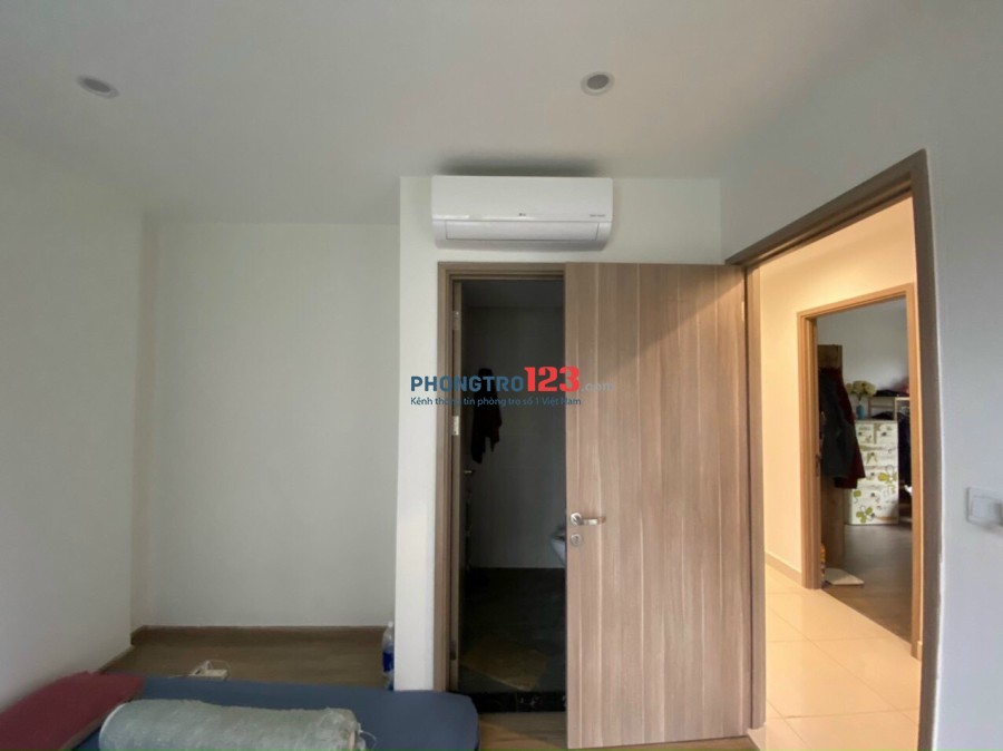 Cho thuê căn hộ 3pn full nội thất giá 8 triệu/ tháng tại Vinhomes quận 9