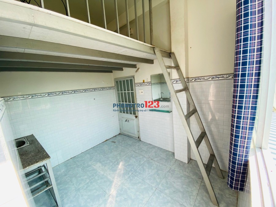 Phòng trọ giá rẻ có gác, thang máy tại 191 Phạm Huy Thông, Phường 6, Quận Gò Vấp. Giá chỉ từ 2.100.000 - 2.500.000