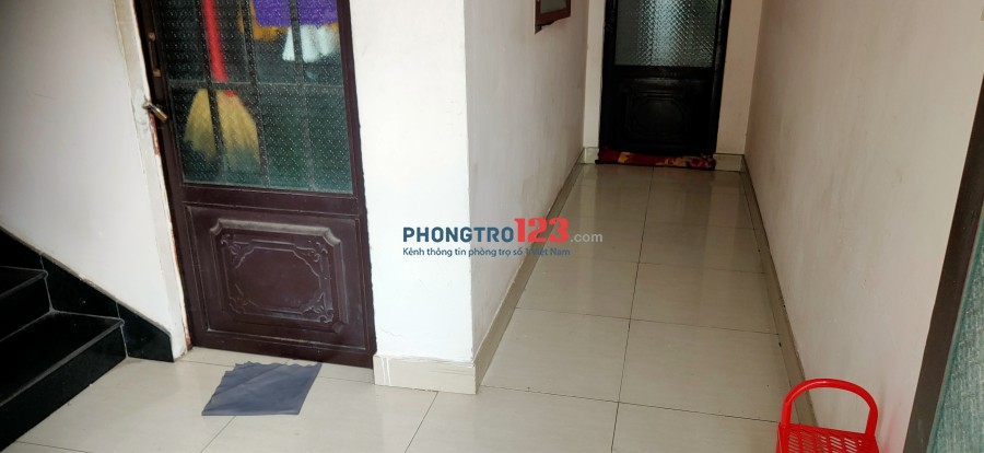 Trống 1 phòng lầu 1 ưu tiên Nữ, sinh viên, nvvp,..tại Lê Văn Khương, Phường Hiệp Thành, Quận 12