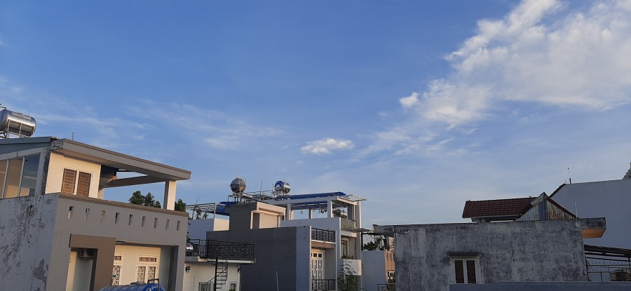 Cho thuê nhà nhỏ 1T1L đầu đường PV Đồng vô 100m