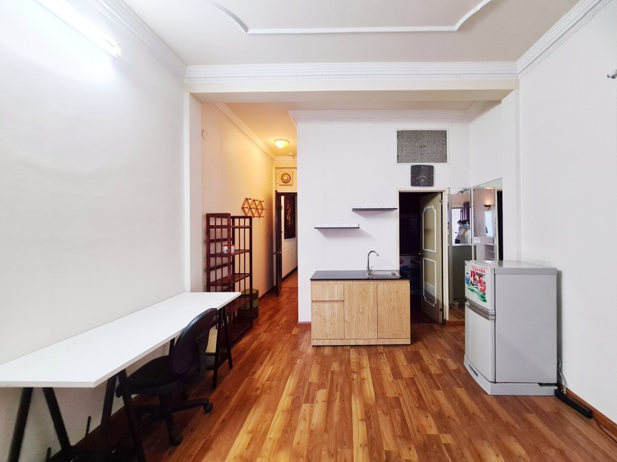 Căn hộ Quận 1 có ban công, đầy đủ nội thất, vị trí trung tâm, được nuôi thú cưng. Chi tiết liên hệ 0987002104