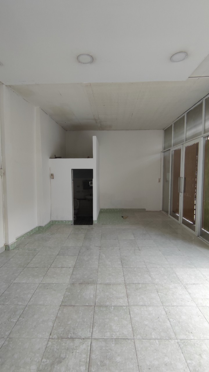 Cho thuê mặt bằng nguyên căn dtsd 80m2 tại 60C Đường Phạm Phú Thứ, Phường 11, Quận Tân Bình (KHU BẢY HIỀN)