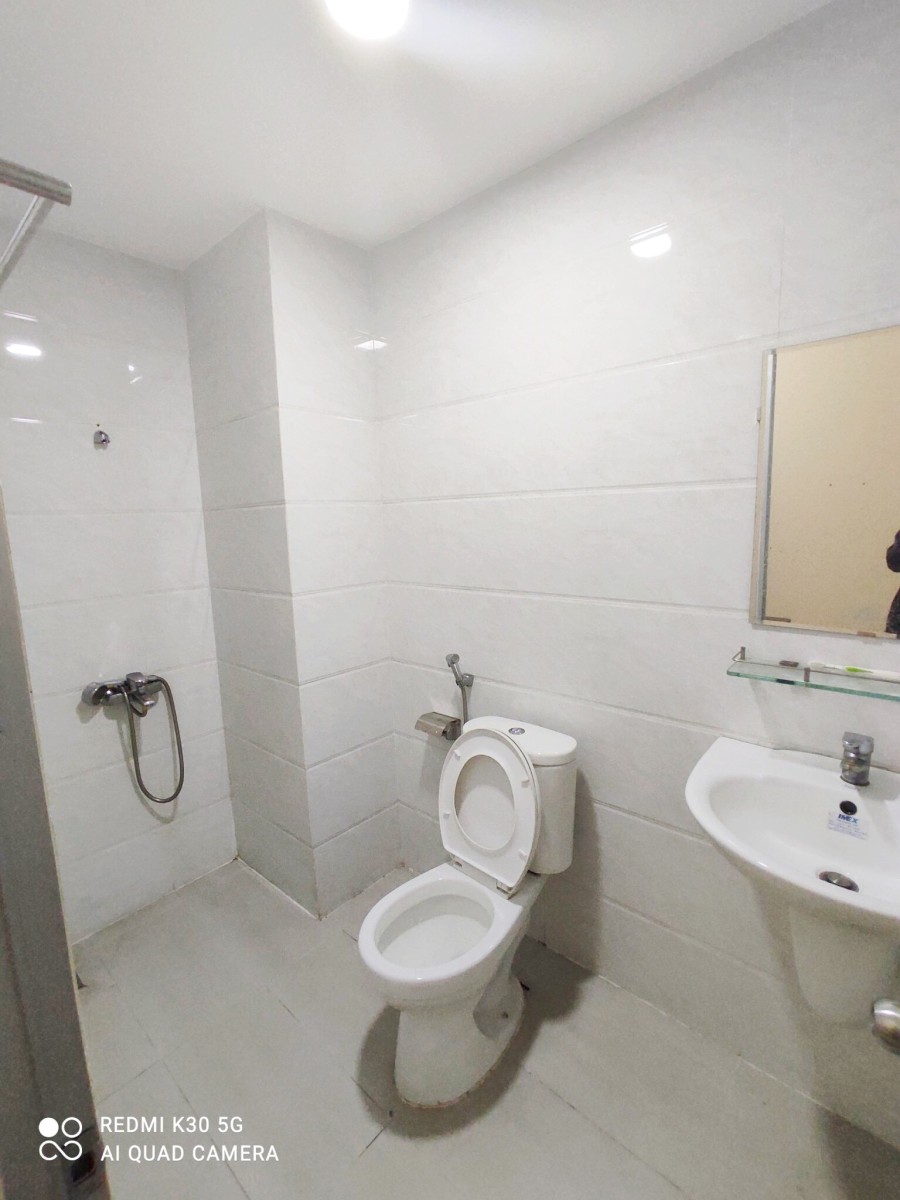 Cho thuê phòng trọ gần ngã tư Hàng Xanh nội thất đầy đủ 3tr7