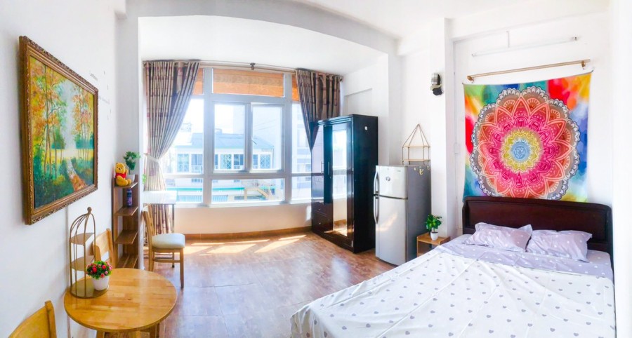 Căn hộ full nội thất đẹp, thoáng mát, giá rẻ, tại 168 Cô Giang gần chợ Bến Thành, Quận.1