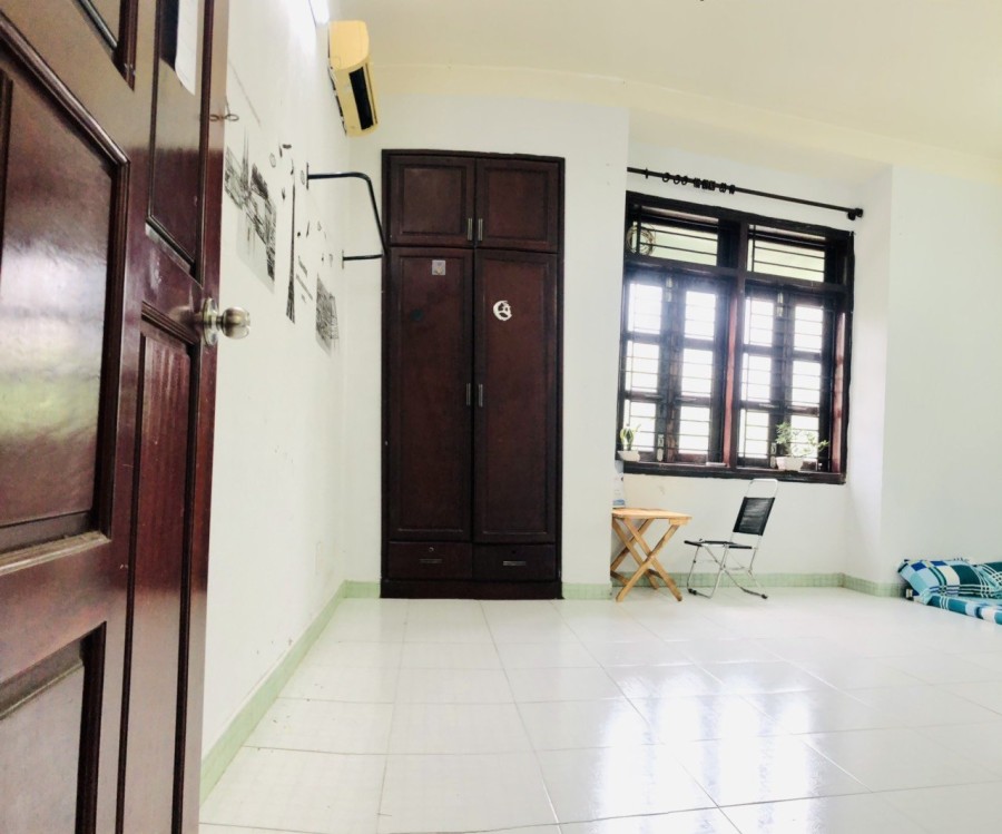 Phòng ĐẸP - THOÁNG, có MÁY LẠNH, gần Phạm Văn Đồng, Q. Bình Thạnh