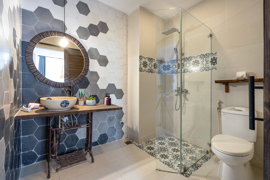 Studio Apartment in District 1, fully Furnished, chill balcony – NGUYEN VAN THU st.