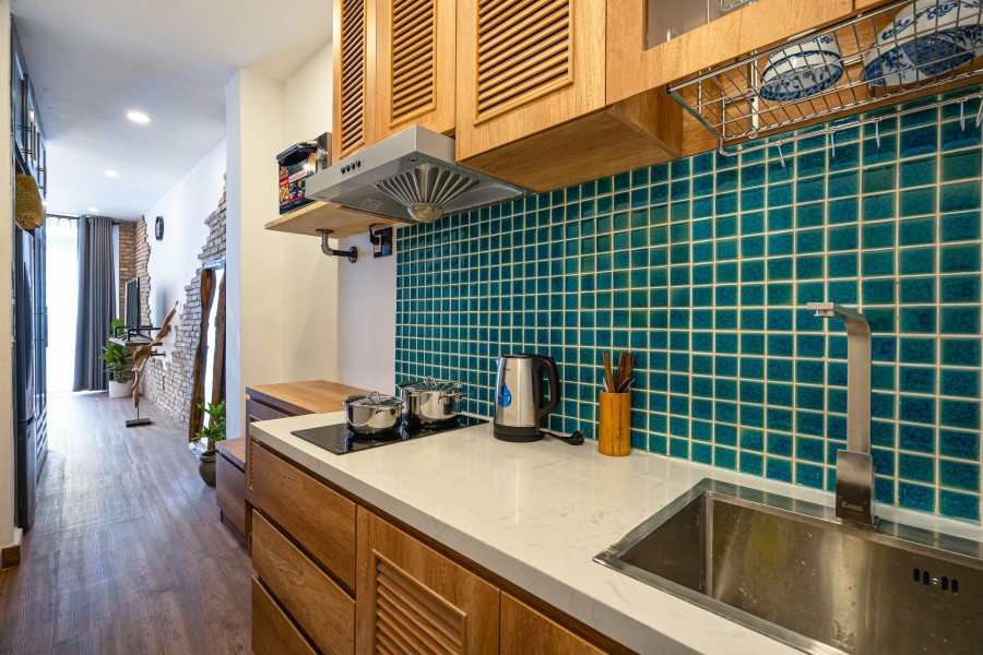 Studio Apartment in District 1, fully Furnished, chill balcony – NGUYEN VAN THU st.