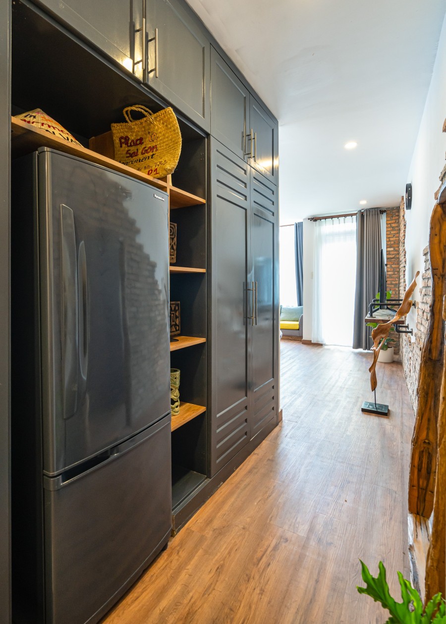 Studio Apartment in District 1, fully Furnished, chill balcony – NGUYEN VAN THU st.