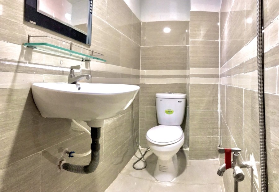 GIẢM_SHOCK_Phòng trọ_Ban công Điện Biên Phủ Q3 đi bộ ra Đại học Văn HIến, gần ĐH Kinh tế