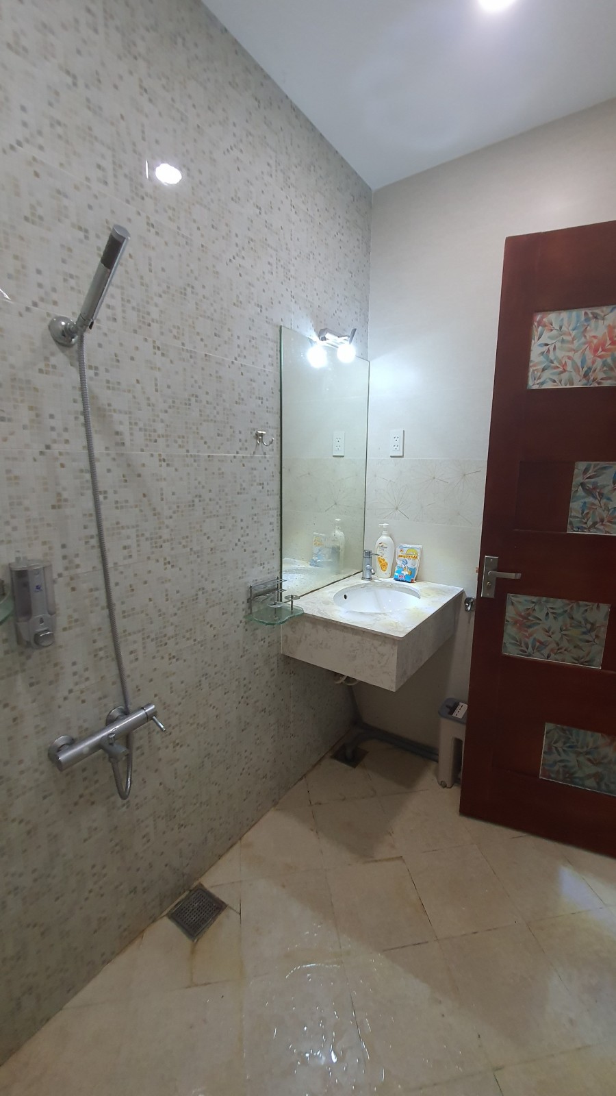 Giảm 1 Triệu mùa dịch, Phòng ấm cúng yên tĩnh cách sân bay 1km