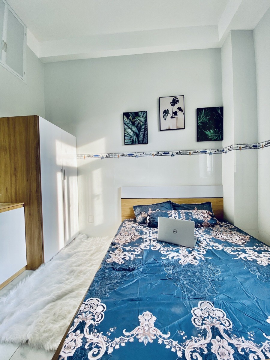 Cho thuê phòng trọ Đồng Xoài, full nội thất. Ban công cửa sổ lớn, Gần chợ Hoàng Hoa Thám Etown Cộng Hòa