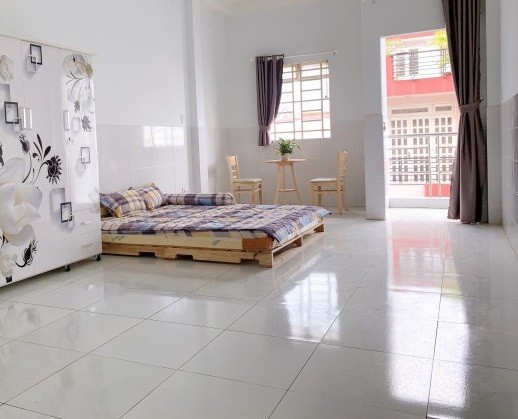 Phòng cho thuê, Khu vực an ninh, giá tốt nhất. Giá thuê: 2.5 triệu đ/ tháng / 1-2 người