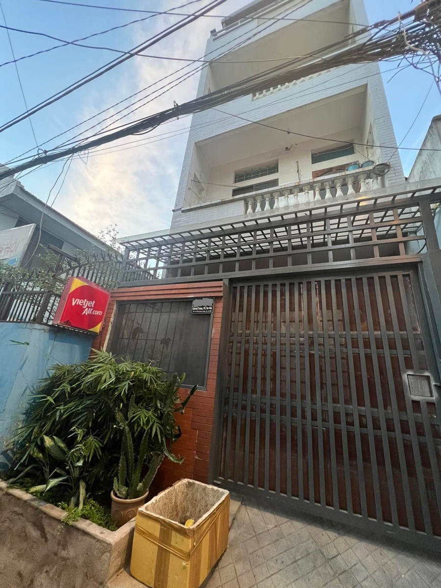 Cho thuê nguyên căn 8 phòng giá tốt, phường 8 Quang Trung, quận Gò Vấp