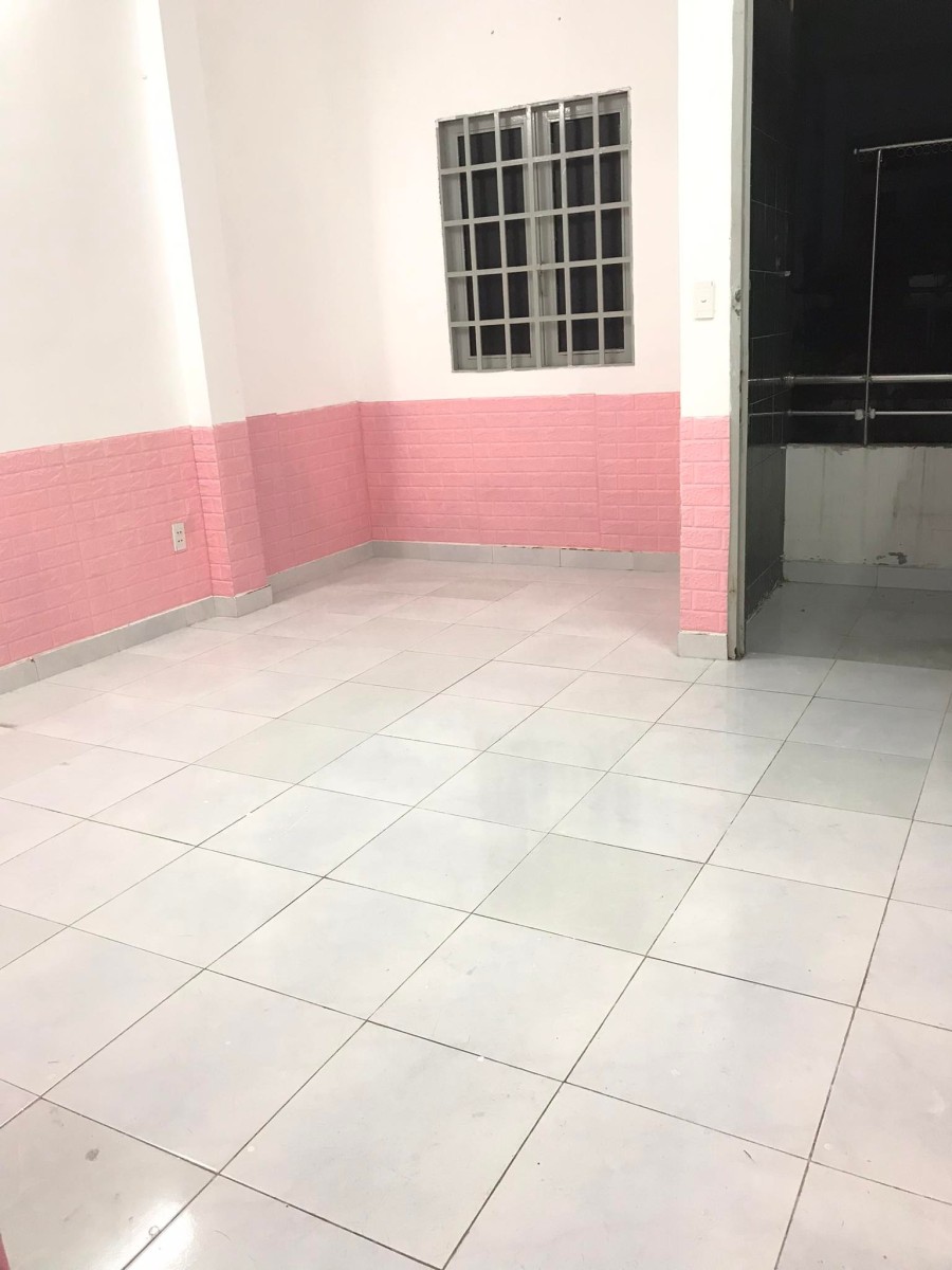 [Q11] Nhà nguyên căn 5 phòng ngủ, 5wc. Thuê trực tiếp với chính chủ.