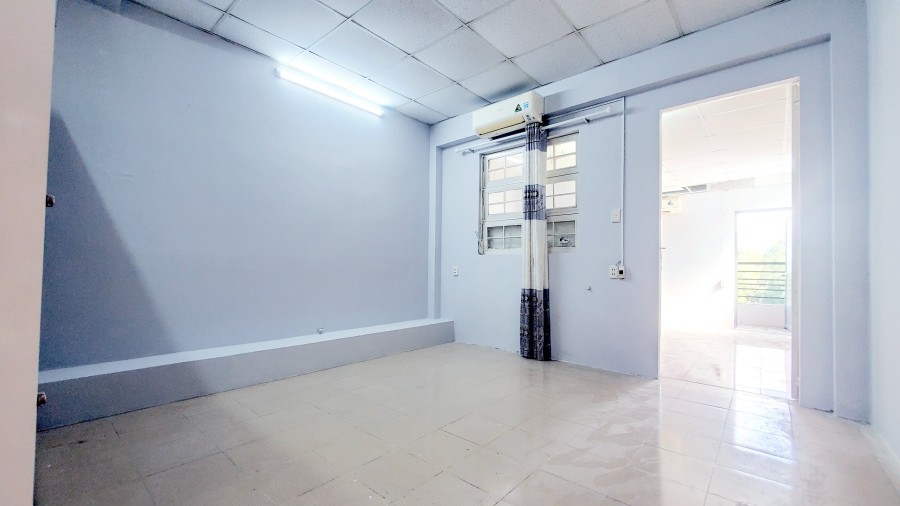 Phòng 2 phòng ngủ, 2 máy lạnh, 55m2, ban công, D2 nối dài, P.25, B.T
