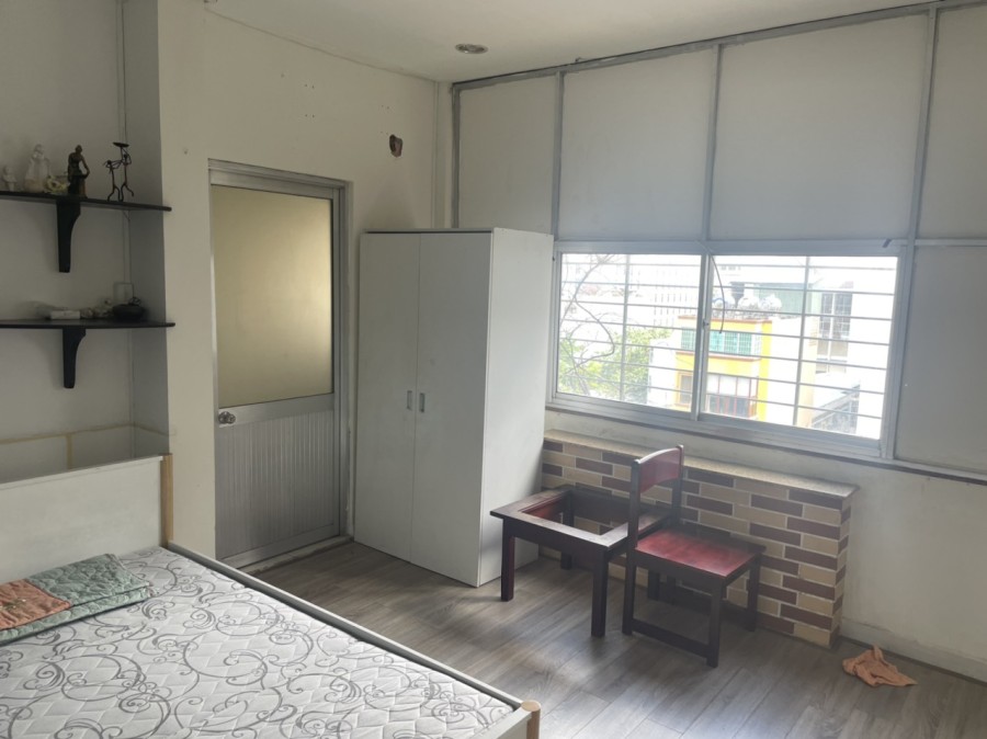 Căn hộ tầng 4 63m2, 3 phòng - trung tâm Q1