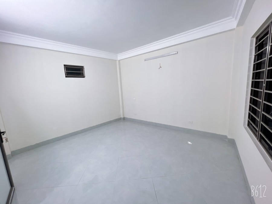 Cho thuê phòng Full đồ khép kín mới 100% tại 110 Quan Nhân, gần hồ, gần chợ Quan Nhân